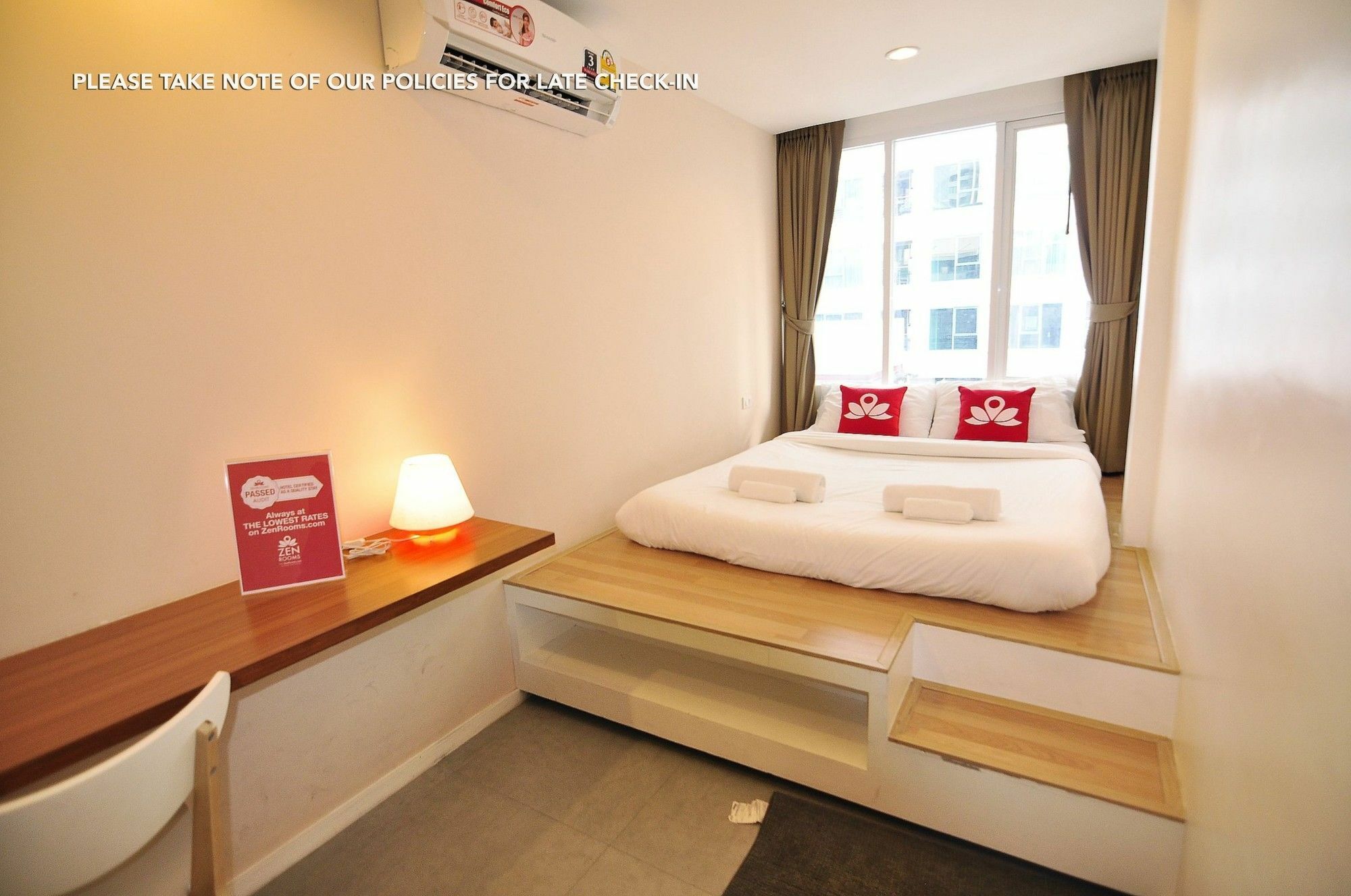 Case Study Asoke Bangkok Exterior photo